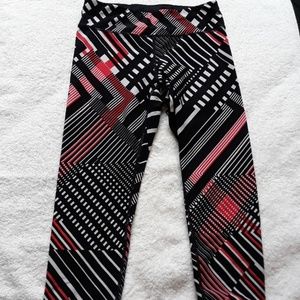 Tommy Hilfiger sport yoga capri small pants